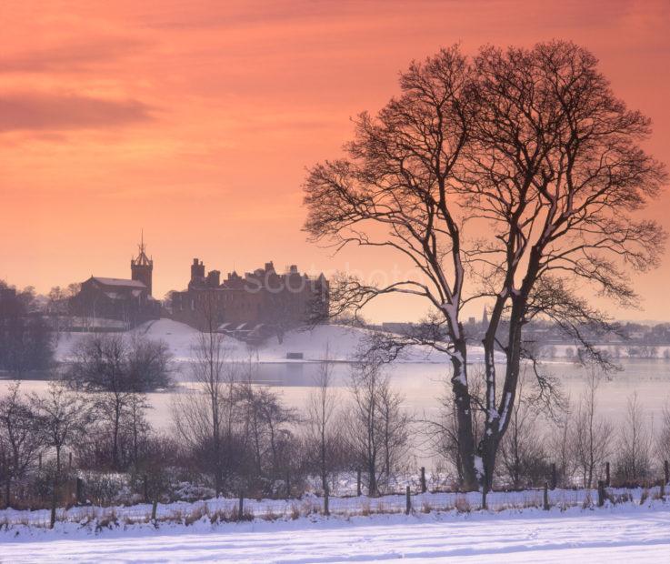 Linlithgow Palace Winter