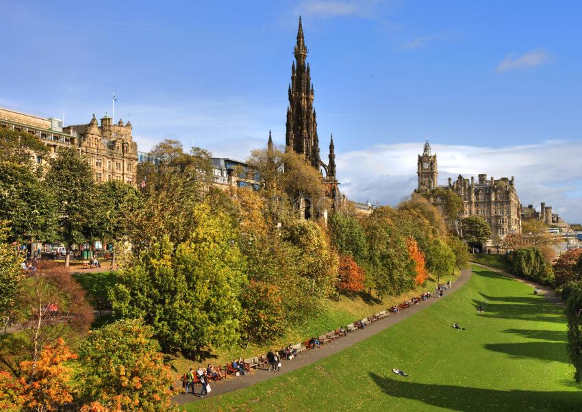 0I5D9395 Princes Street Gardens Cropped