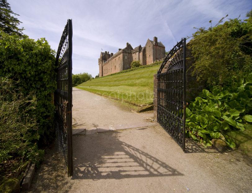 I5D2109 Brodick Castle From Gardens Island Of Arran