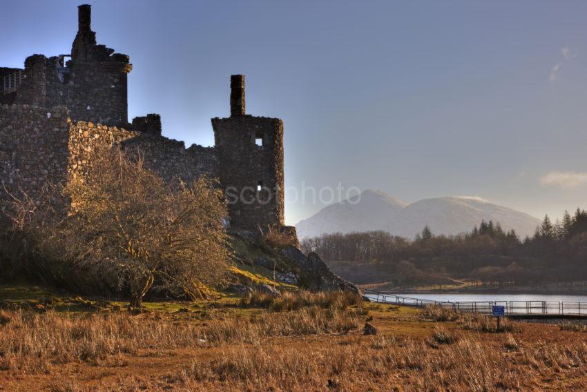 0I5D0154 Kilchurn Castlejpg