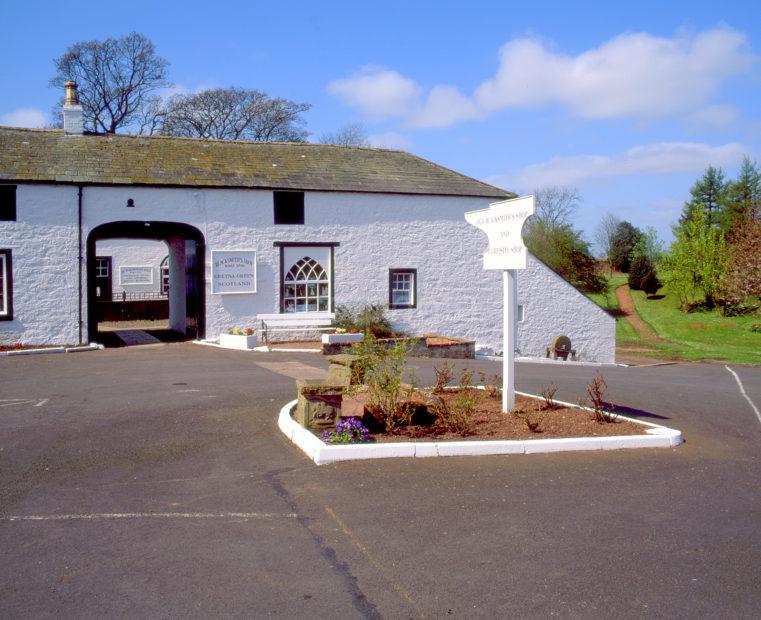 Gretna Green Marraige Anvil And Blcksmiths Gretna 1710