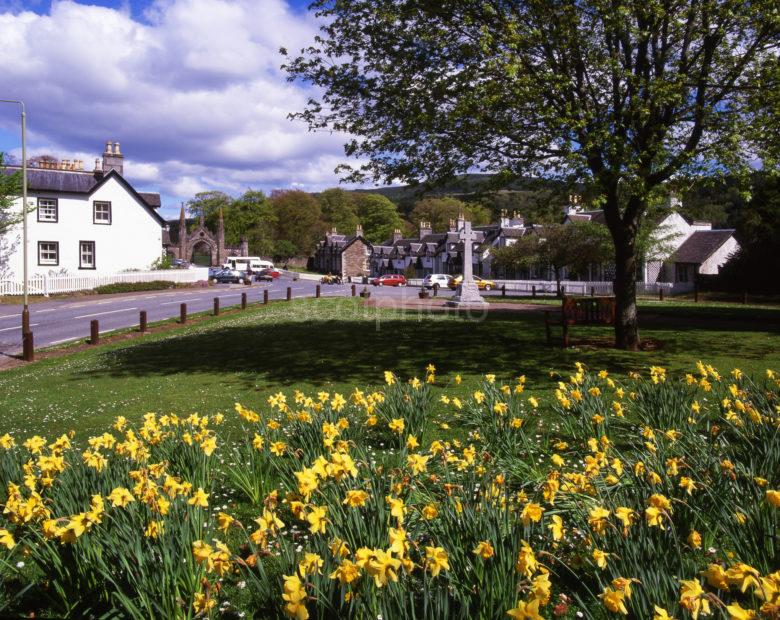 Kenmore Loch Tay