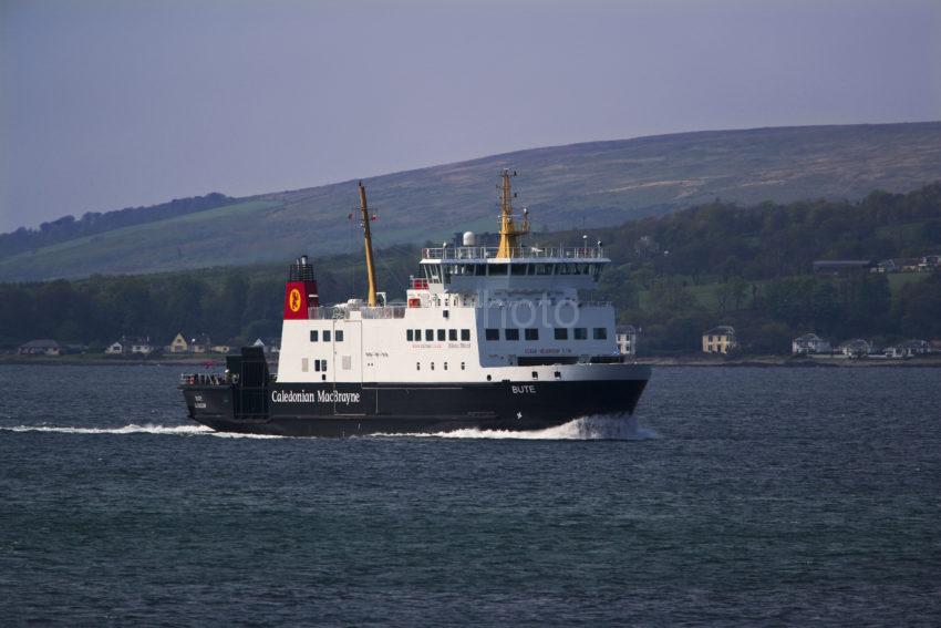 WY3Q4454 The BUTE Approaches Wemyss Bay From Bute