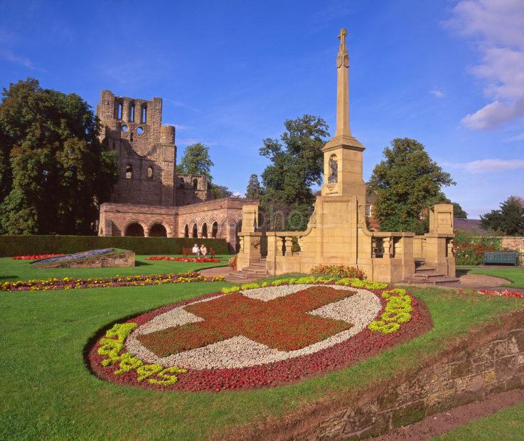 A Fine View Of Kelso Abbey As Seen From The Abbey Garden One Of Scotlands Finest Monastic Ruins Kelso Roxburghshire Borders