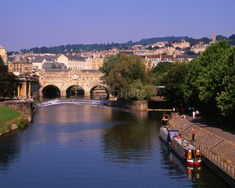 River Avon And Pulteney Bridge Bath