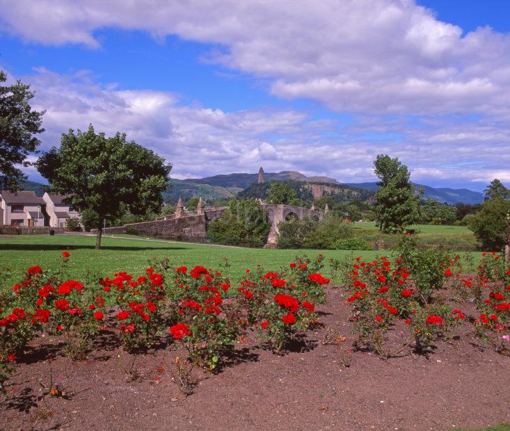 A Colourful Summer Scene In Picturesque Stirling With Views Towards The Old Stirling Bridge And Wallace Monument Stirling Central Region