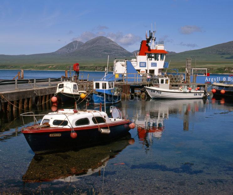 I 342 Port Askaig Harbour Islay