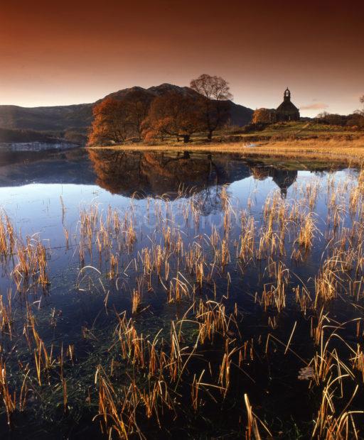 AUTUMN VIEW LOCH ACHRAY WITH BEN VENUE TROSSACHS