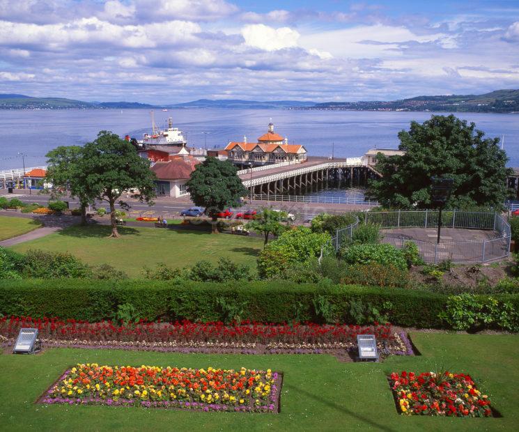 The Pier And The Clyde Dunoon With Douglas Park