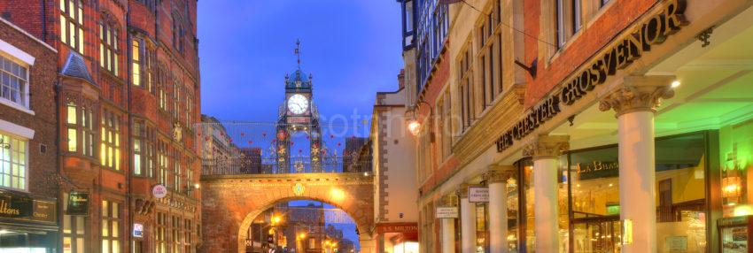 0I5D6795 EASTGATE CLOCK FROM GROSVENOR HOTEL