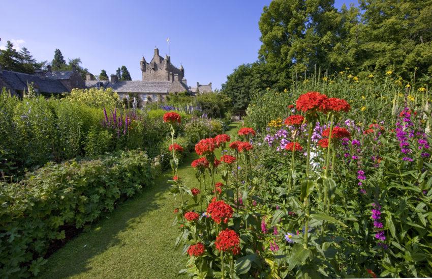 0I5D8889 Cawdor Castle From Gardens Nairnshire