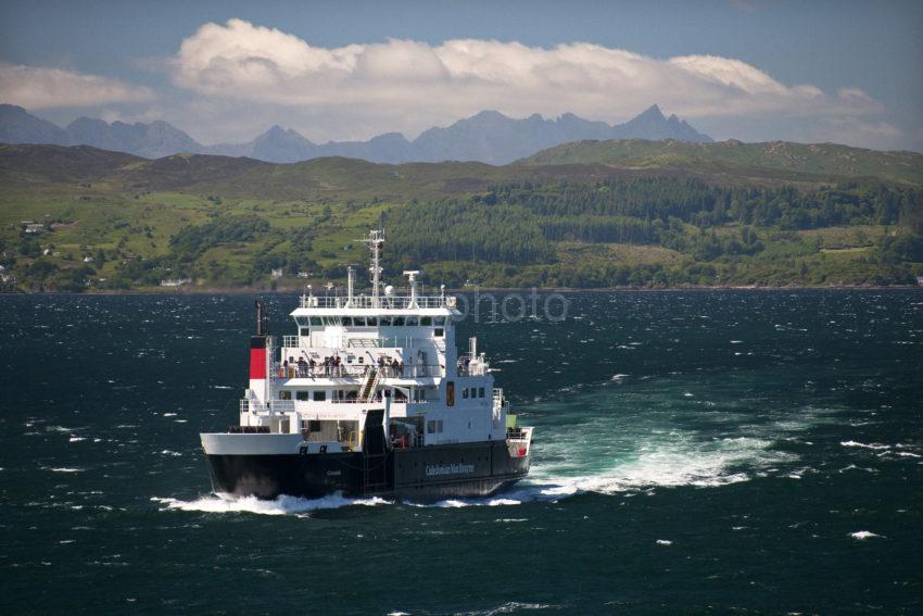 DSC 5960 Fab Shot Of Coruisk With The Cuillins SMALL