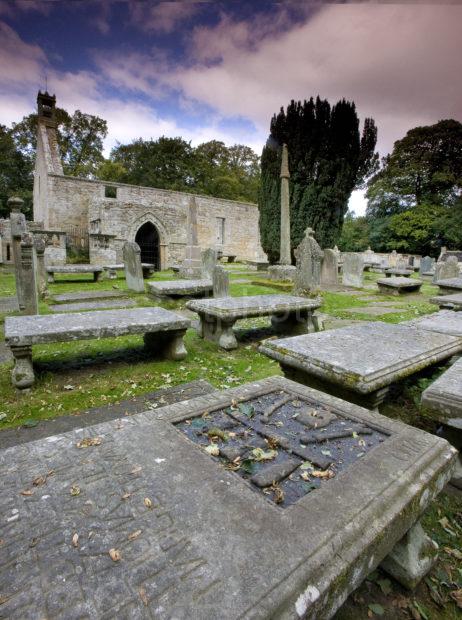 I5D9781 St Peters Church And Graveyard Nr Duffus Moray