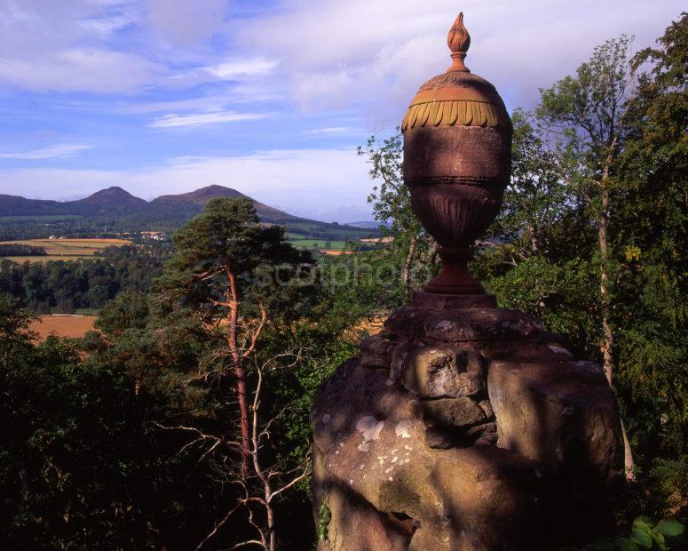 Eildon Hills Wallace Monument