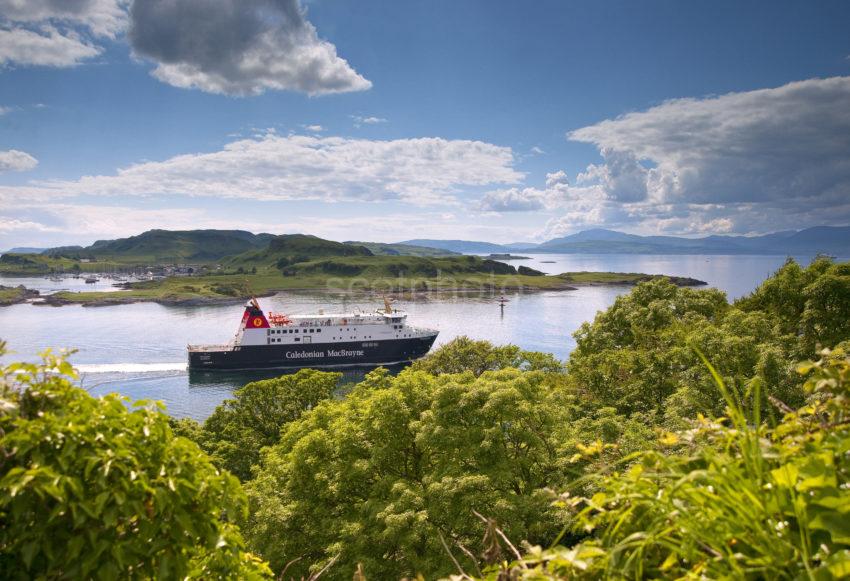 MV Finlaggan Passes Dunollie And Kerrera