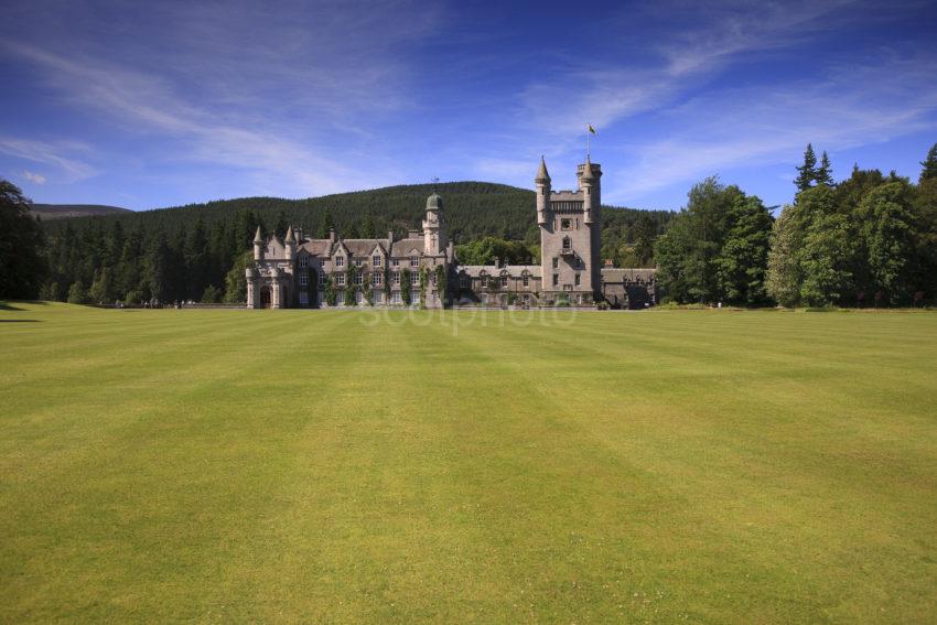 BALMORAL CASTLE ABERDEENSHIRE