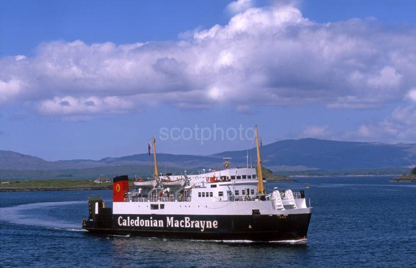 MV Iona Arrives In Oban Bay From Barra