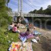 0I5D0147 Summer Picnic On River Dee At Cambus O Mey Bridge