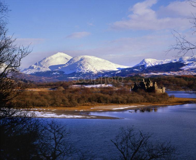 Winter View Kilchurn Castle And Ben Lui