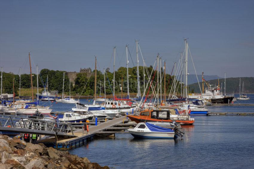 0I5D6103 Dunstaffange Marina And Castlejpg