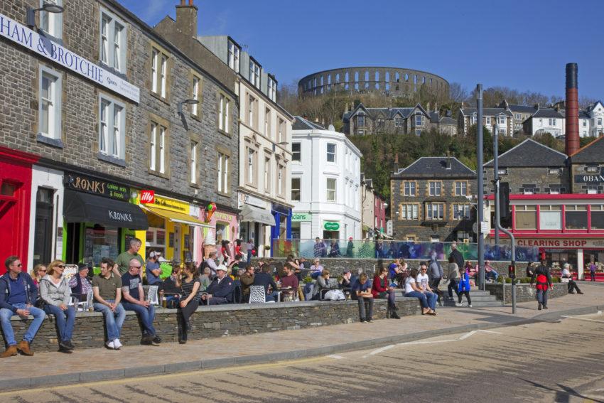 0I5D8236 View Towards The Distillery And Tower Oban 2018