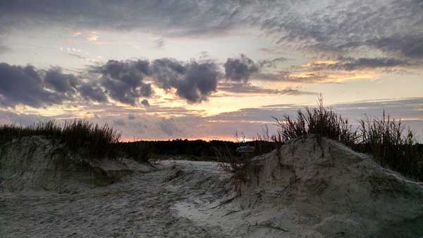 charleston sc beach