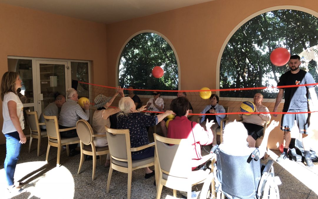 Seniors : le volley santé se joue à Korian Riviera