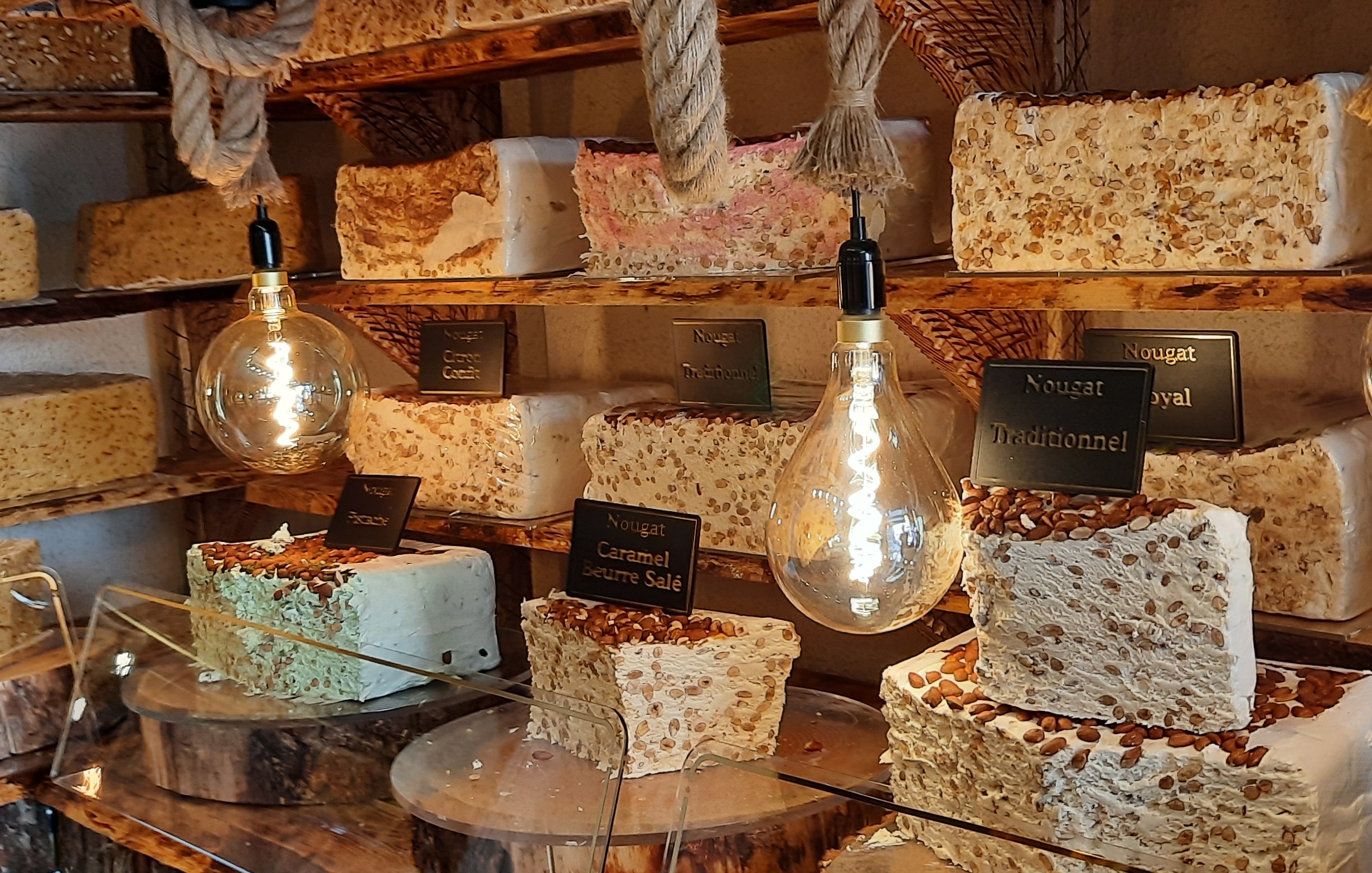 Du Nougat Au Village Mougins Tourisme