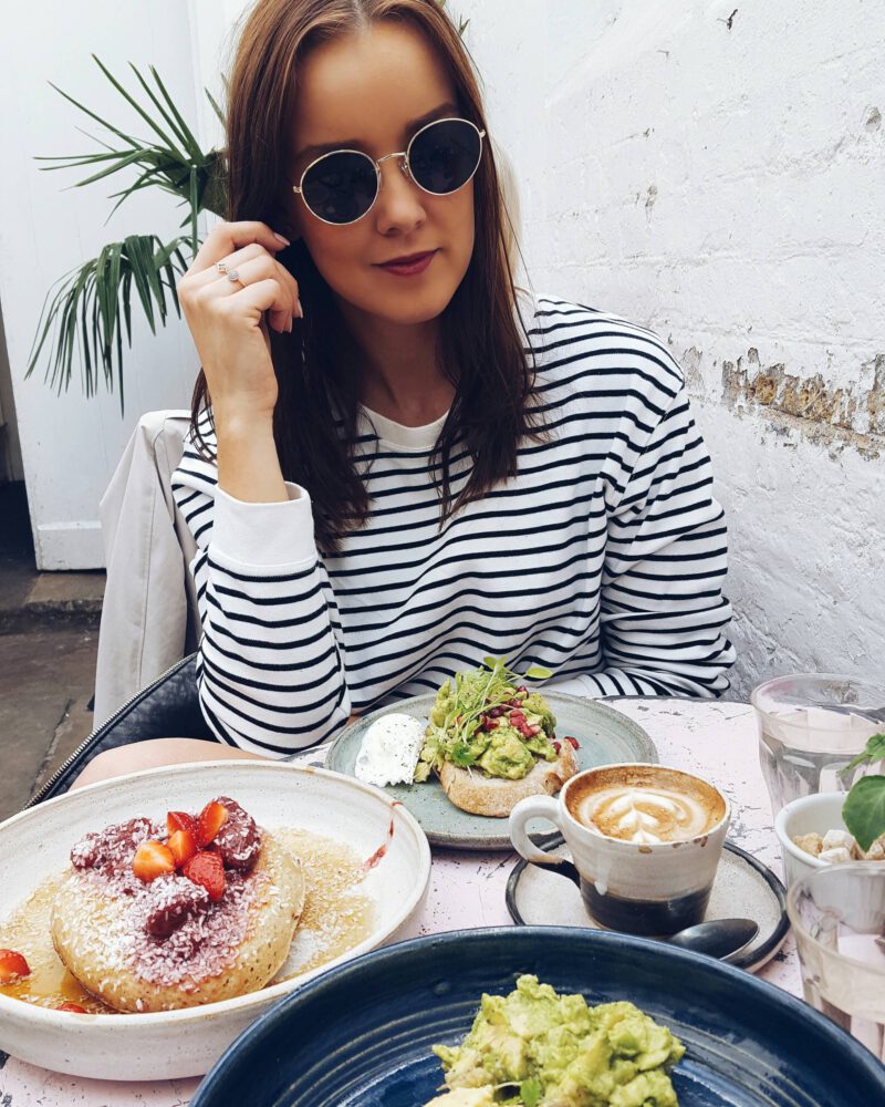 london-travel-guide-food-sightseeing-blogger-instagram-hot-spots-farmgirl-cafe