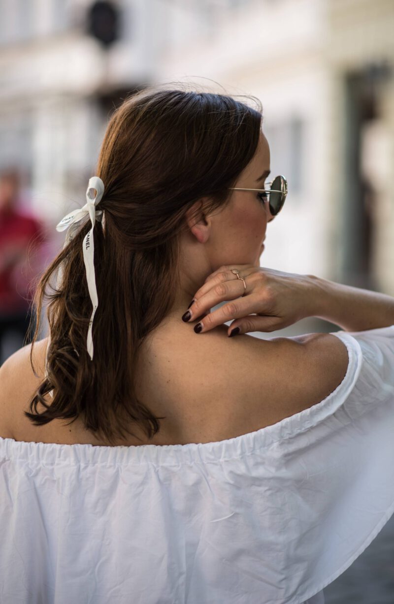 style-appetite-sommer-in-berlin-mit-gingham-shorts-chanel