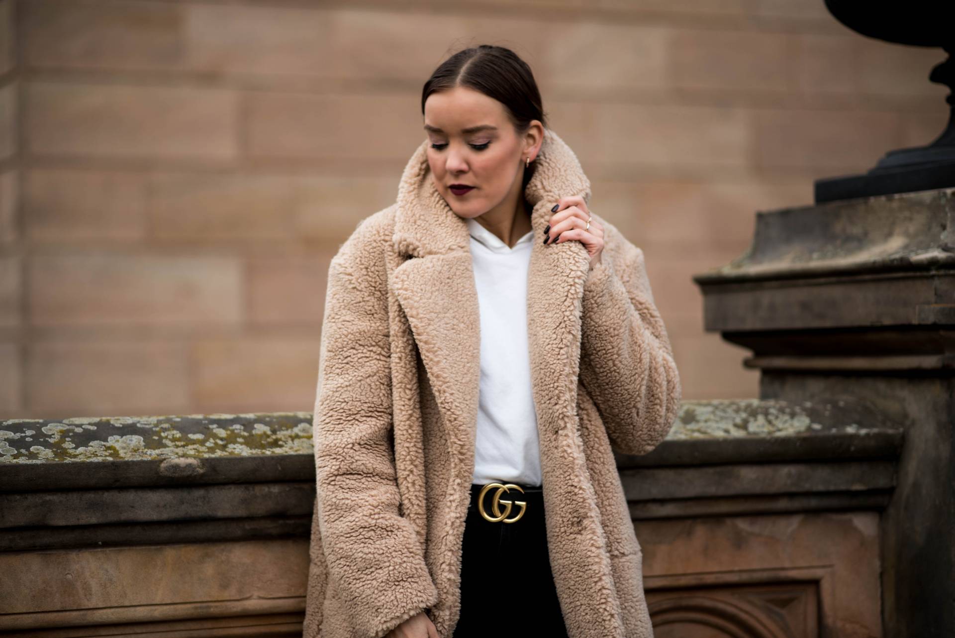 style-appetite-teddy-coat-snakeskin-boots