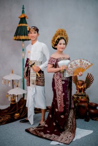 Pawiwahan Oji & Yunita