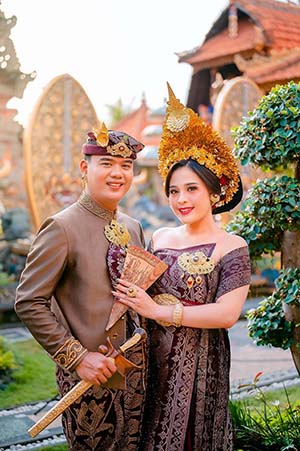 Pawiwahan Santai Man & Ayu Krisna