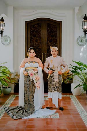Pawiwahan Wirasana & Arniyanti