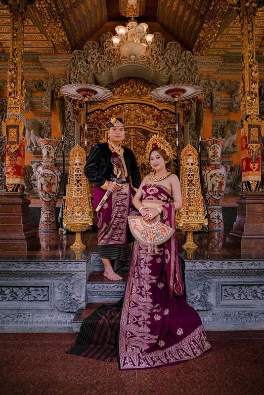 Mahendra & Tina