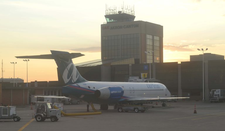 Akron-Canton Regional Airport – CAK – Ohio – USA Akron-Canton Regional Airport – CAK – Ohio – USA
