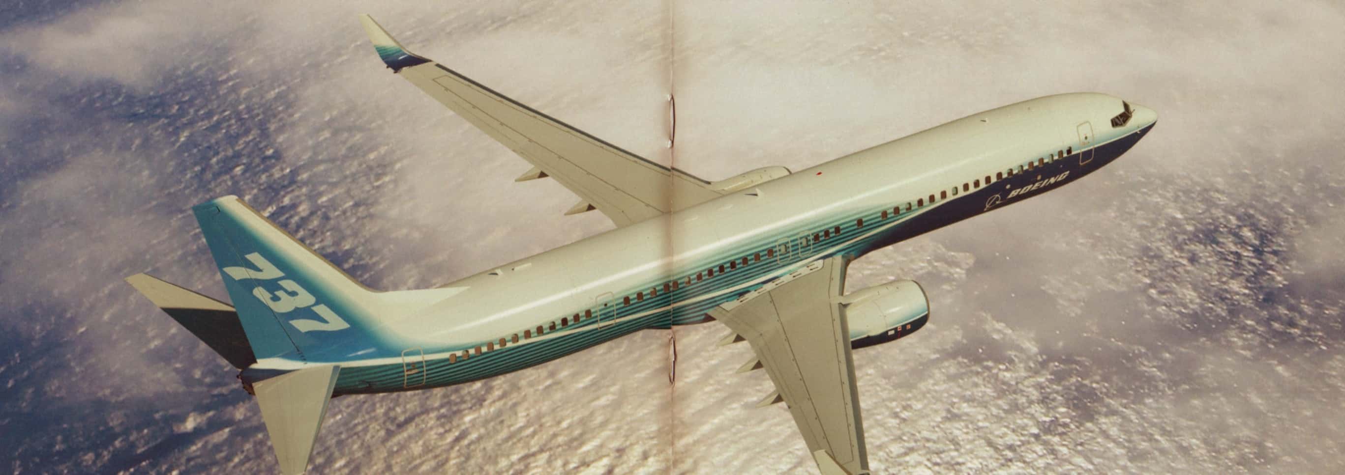 Boeing 737 Next Generation Brochure - 2011 - The Airchive 2.0