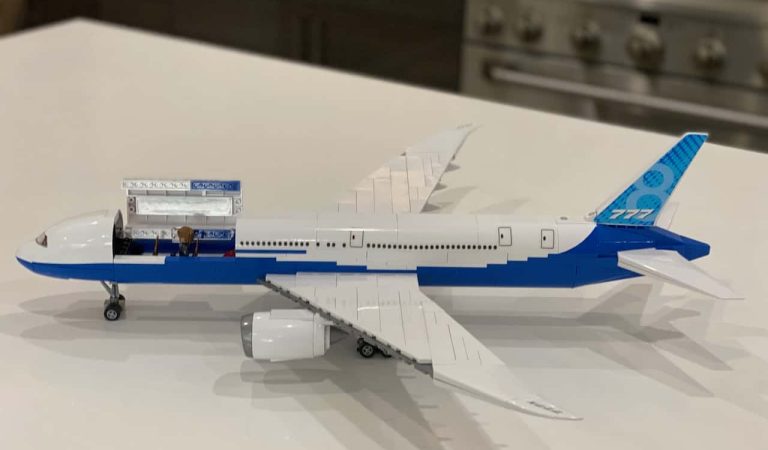 Boeing 777X “Brick” Model