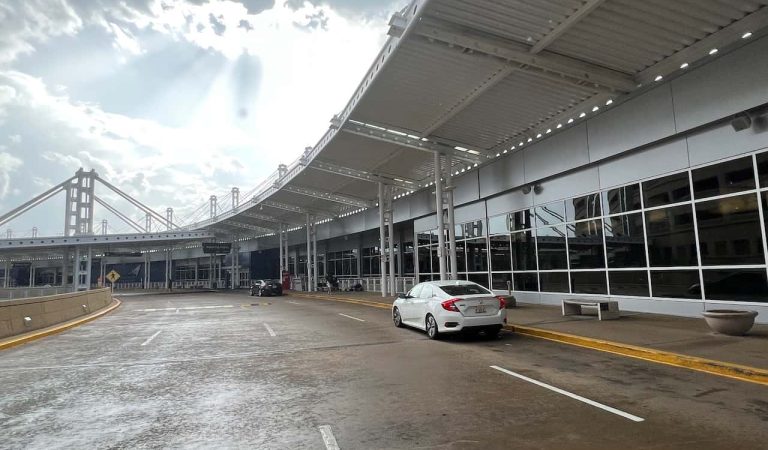 Birmingham Shuttlesworth Airport – BHM – Alabama – USA – May 2022