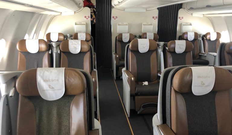 South African Airways SAA Airbus A330 Cabin JXB-VFA – December 2018