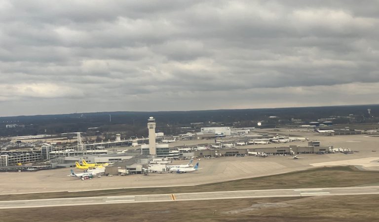 Cleveland Hopkins International Airport – Ohio – CLE – USA – April 2023