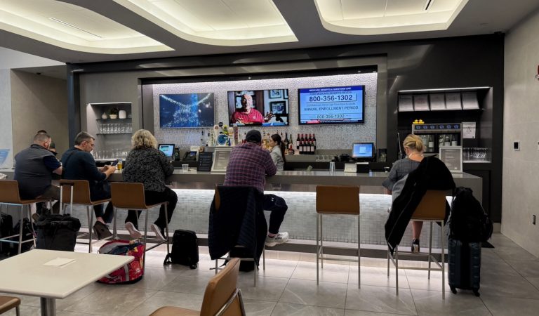 American Airlines Admirals Club at Boston Logan Airport – BOS – Massachusetts – USA – November 2024 American Airlines Admirals Club at Boston Logan Airport – BOS – Massachusetts – USA – November 2024