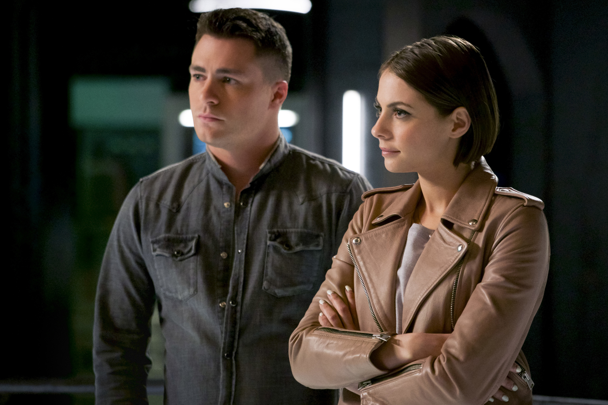 Arrow -- "The Thanatos Guild" -- Image Number: AR616a_0107.jpg -- Pictured (L-R): Colton Haynes as Roy Harper and Willa Holland as Thea Queen/Speedy-- Photo: Shane Harvey/The CW -- ÃÂ© 2018 The CW Network, LLC. All rights reserved.