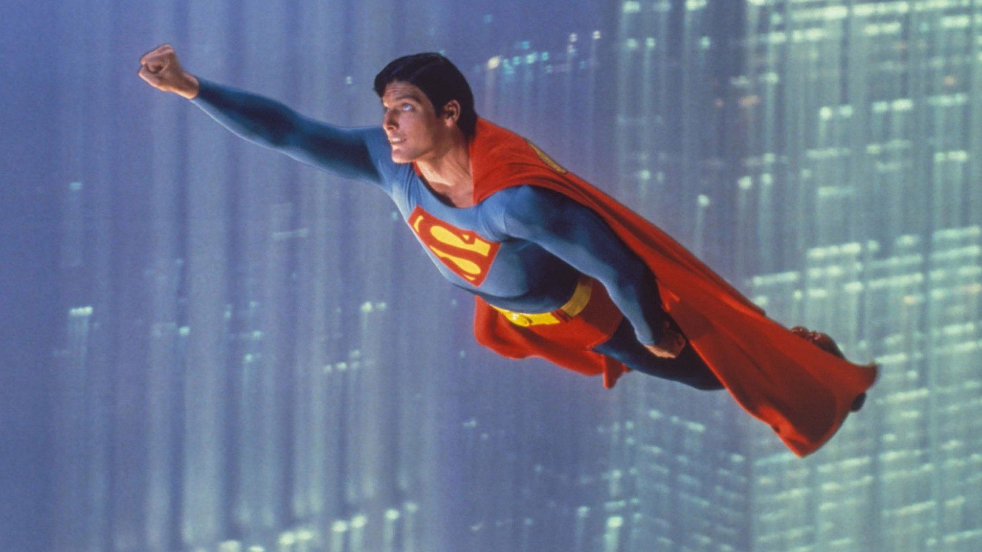 Why Superman (1978) Is The Kitschy Comic Movie We Need Right Now