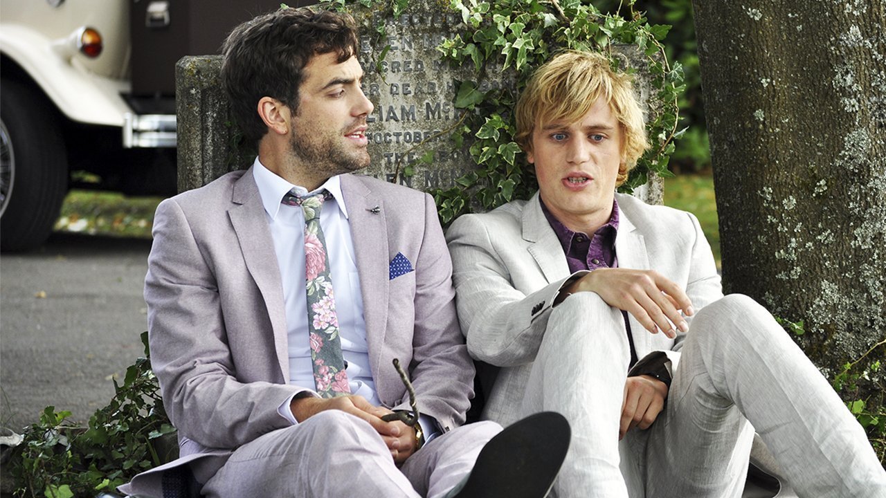 Luke and Dylan at Angus's wedding in season 1 of Lovesick (aka Scrotal Recall). Played by Daniel Ings (Luke) and Johnny FLynn (Dylan). 