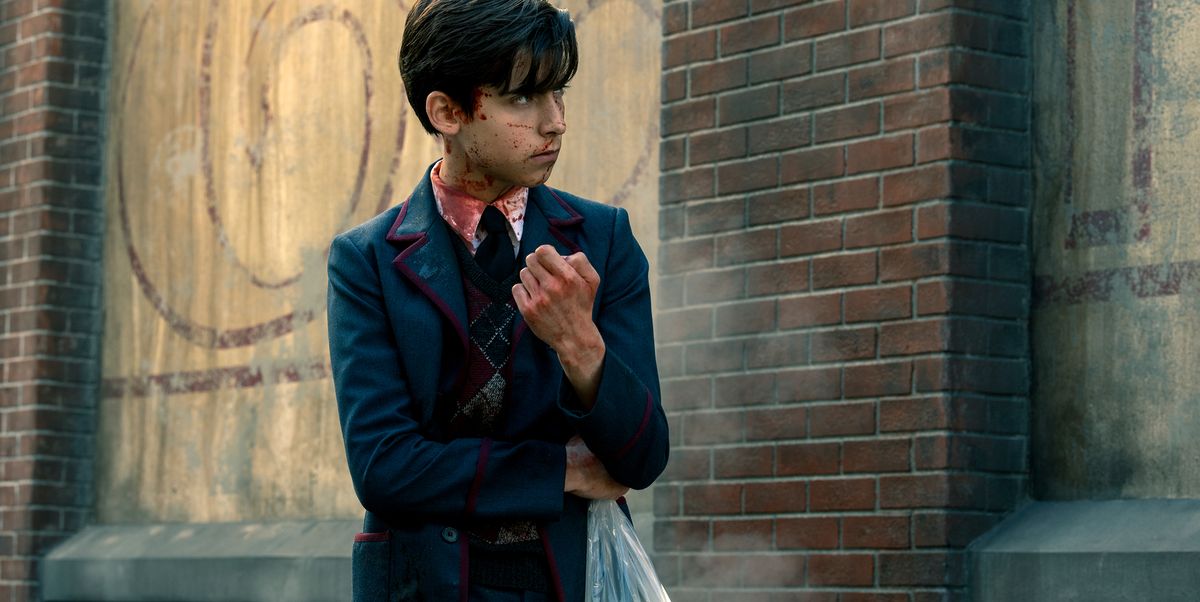 Aidan Gallagher as Number Five in The Umbrella Academy. 