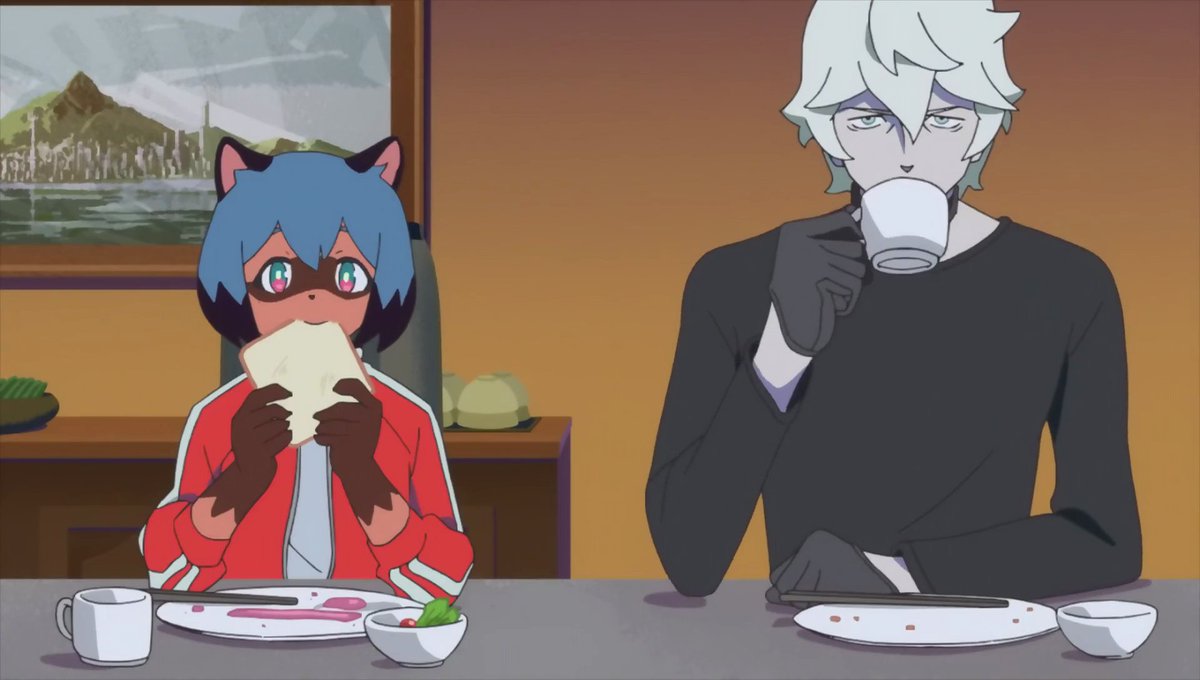 Bna's shire and Michirou eating side by side