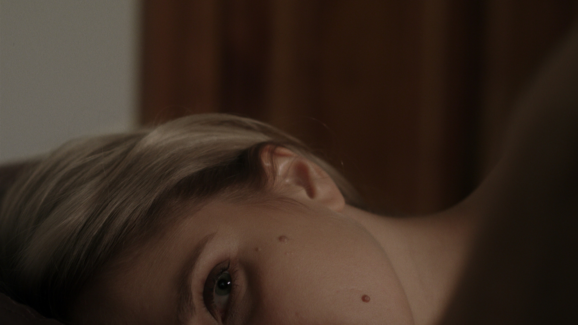 NIGHTSTREAM 2020 Fest Short Film Feature (2020) - Przywiazanie [Attachment] (Kasia Babicz)