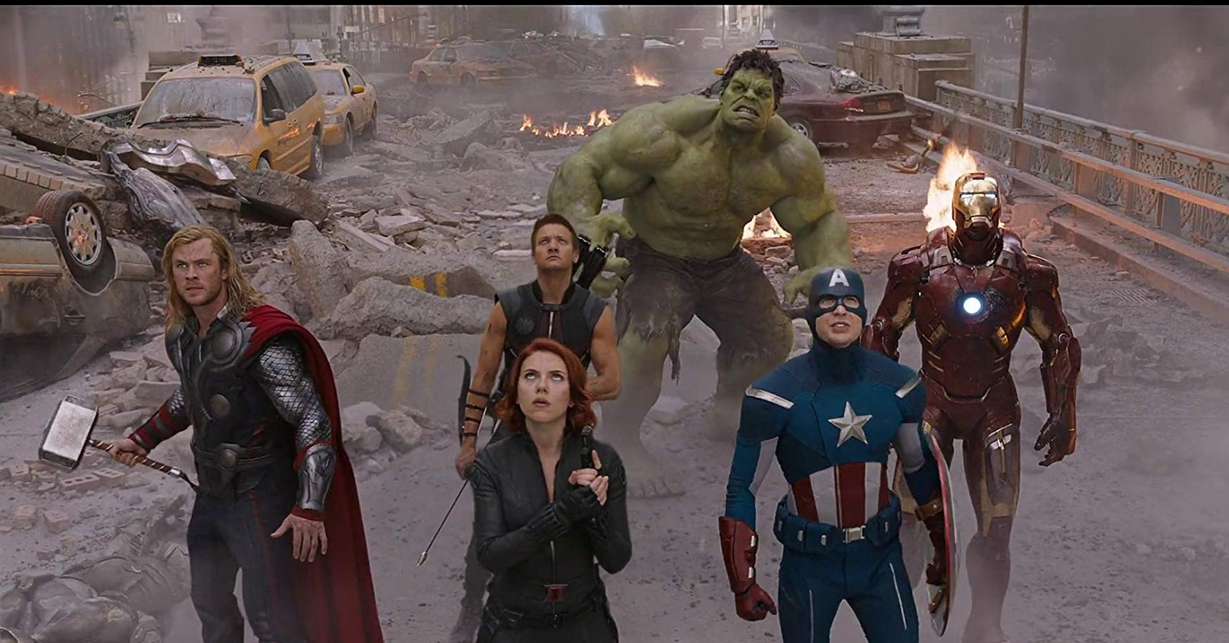 The Avengers look to the skies as they fight the Chitauri.