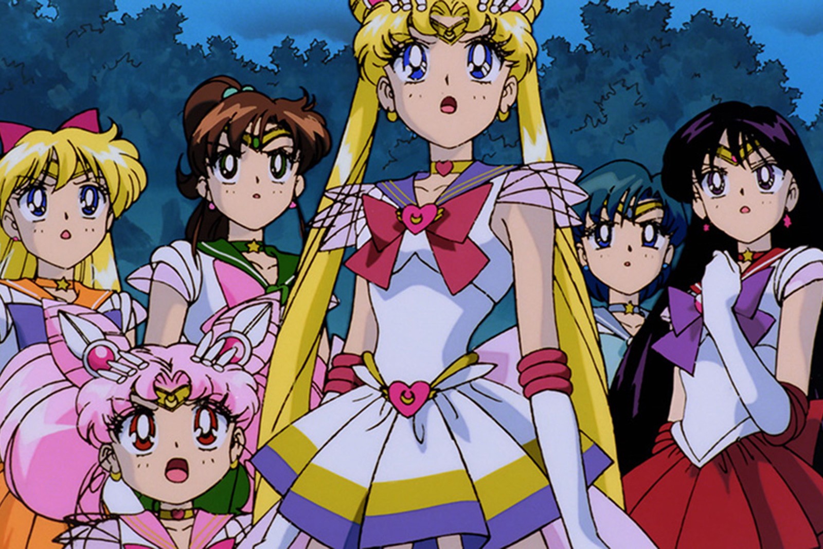 Sailor Moon and the Sailor Scouts get ready to defend the world from intergalactic forces of evil. 